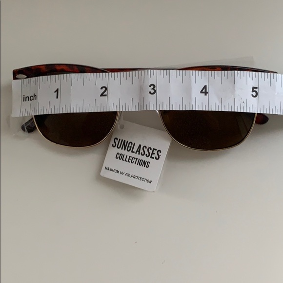 ๐ ๐ SUNGLASSES - Picture 4 of 7